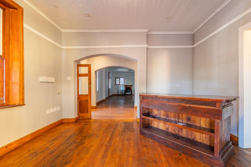 To Let Commercial Property for Rent in Knysna Central Western Cape